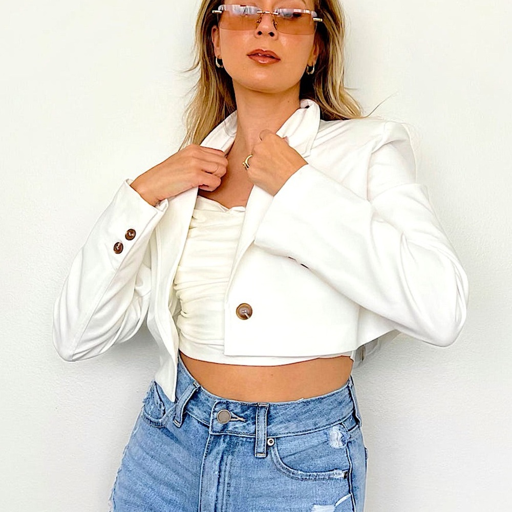 🏰🆕🤍SHE + SKY: WHITE Cropped Blazer SMALL MEDIUM - Picture 6 of 10